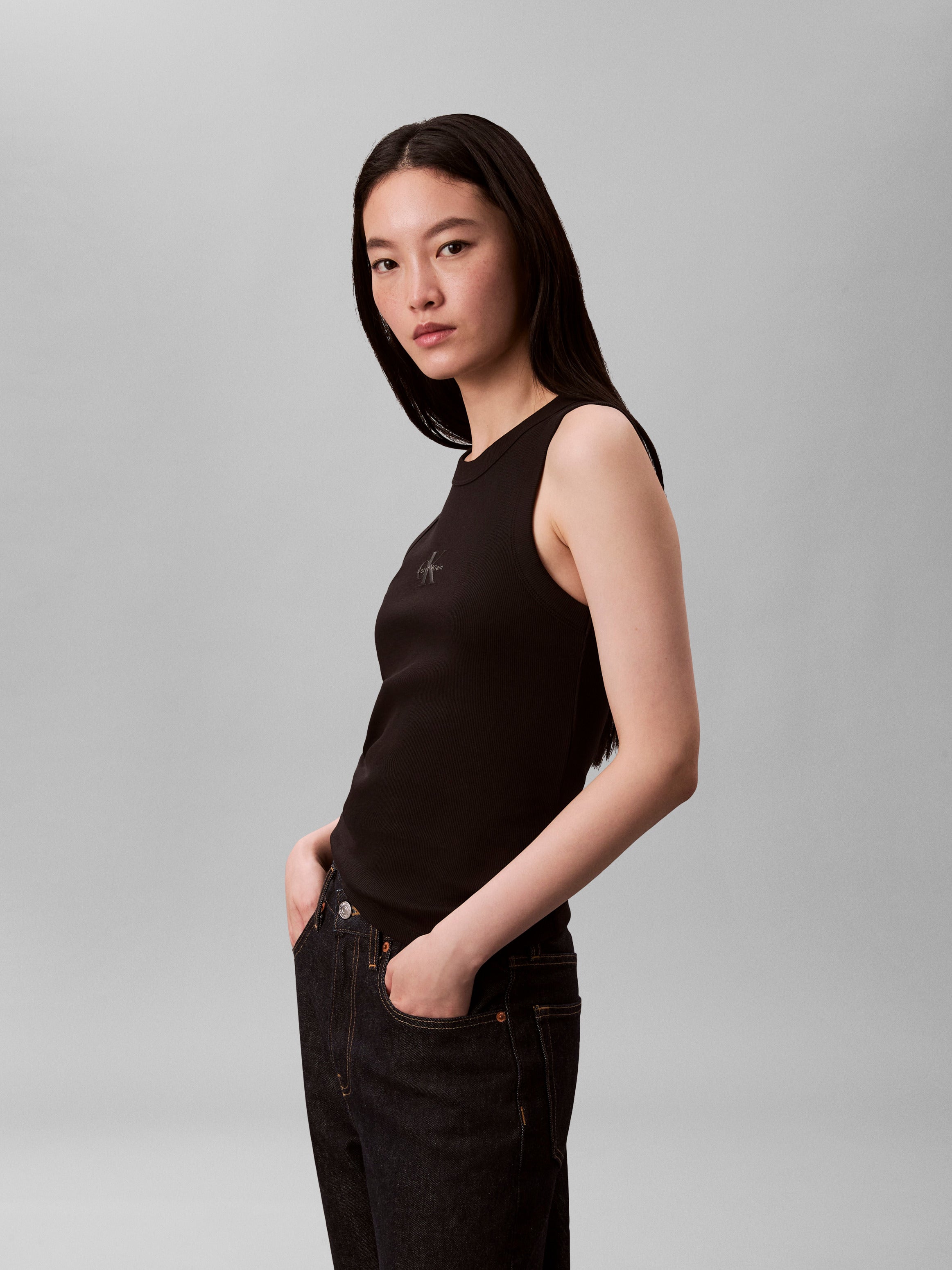 LV047E200GUB1-4.jpg