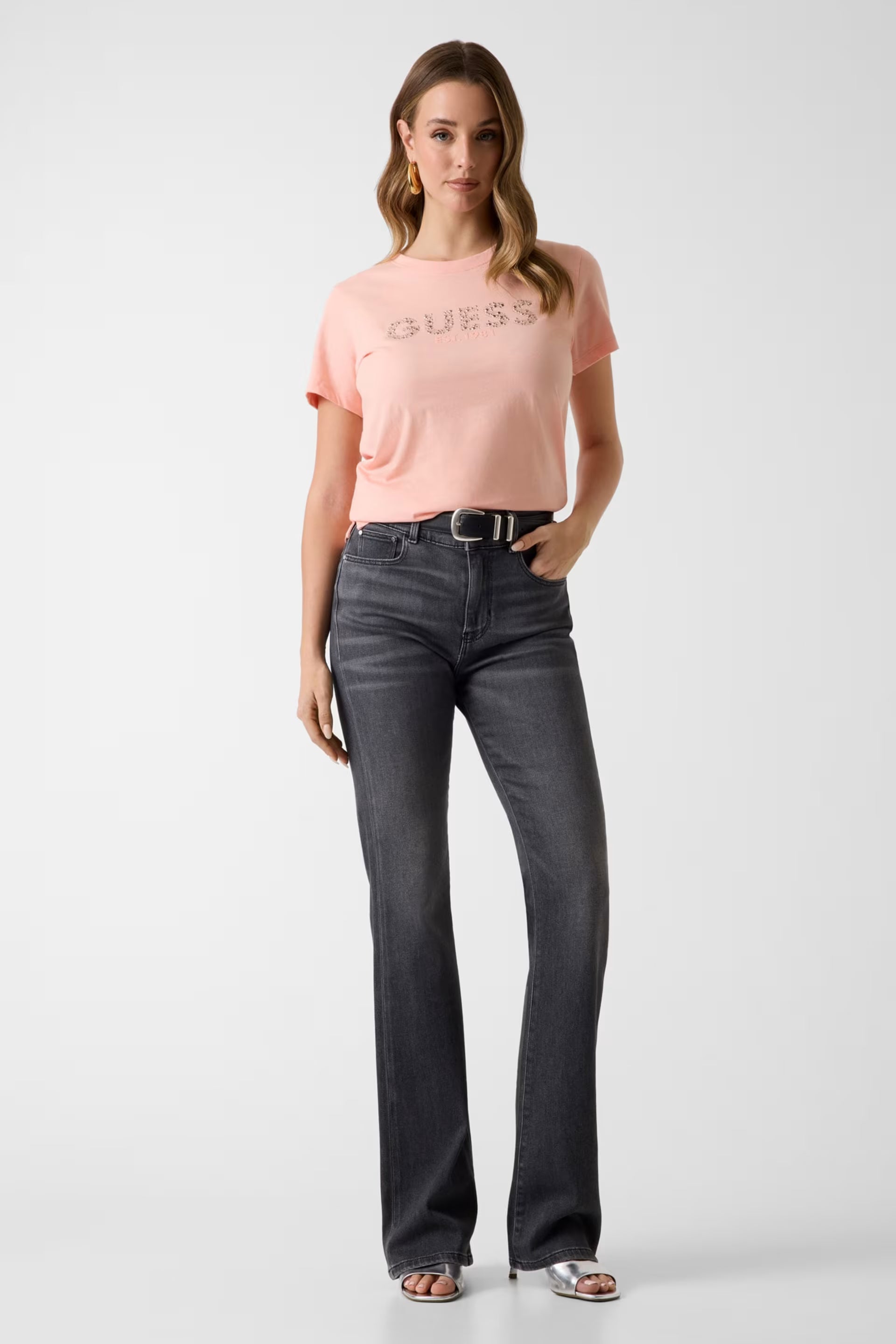 Ss Cn Guess Studs Script Tee